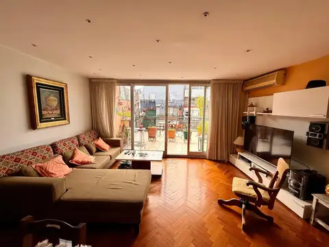 Exclusivo departamento tipo dúplex con terraza privada