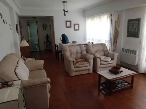 Garcia Lorca 500 , Piso 1