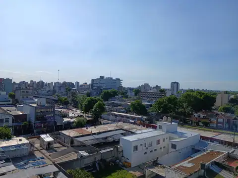 Departamento en Alquiler en Moron Sur, $ 600.000