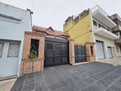 VENTA PH 4 AMBIENTES CON COCHERA LUGANO