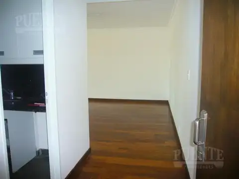 Departamento 4 ambientes con 3 baños