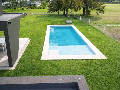 VENTA CASA 4 AMB AMOBLADA  CLUB CAMPO AREA 60