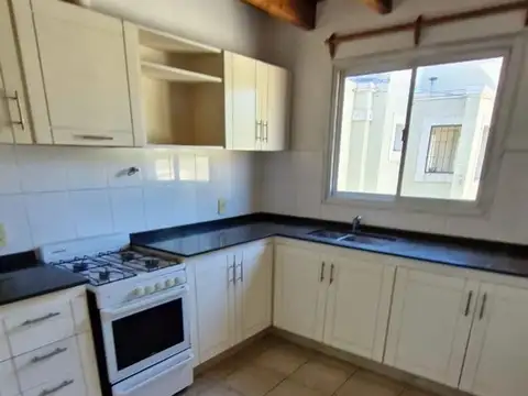 Departamento en Venta en Coronel Dorrego, USD 64.000