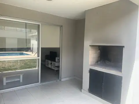 Departamento en Venta en Pilar, USD 68.000