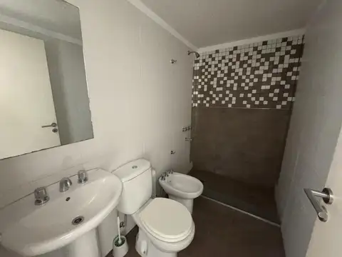 Departamento en alquiler monoambiente con balcon República de la Sexta