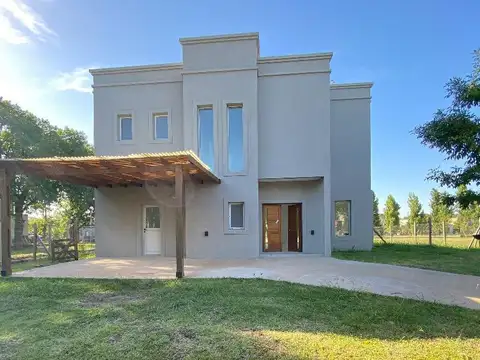 Casa a estrenar en Santa Guadalupe
