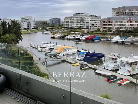 Departamento 3 AMB al río en alquiler  amoblado en Vista Bahía Home Nordelta