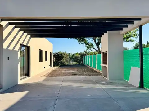 Casa en Venta en Mayor Drummond, USD 180.000