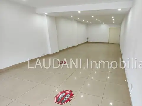 Local en Venta 40 años