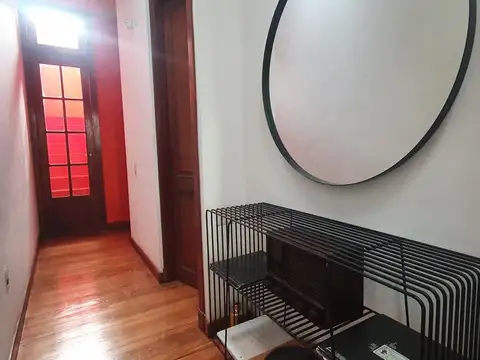 Depto Tipo Casa 5 ambientes con 2 baños