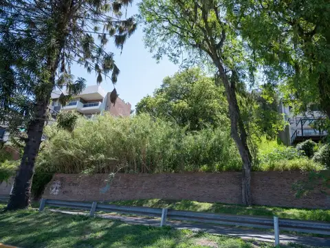 Agustín Álvarez 200