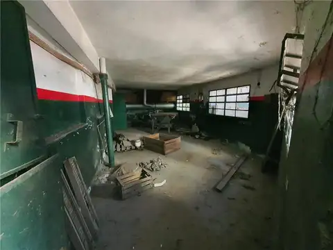 Galpon en Venta en Lanus Este, USD 390.000