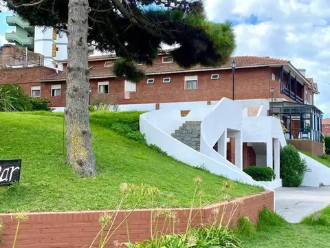 Hotel en Venta Villa Gesell 1 cuadra del mar