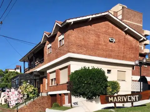 Hotel en Venta Villa Gesell 1 cuadra del mar