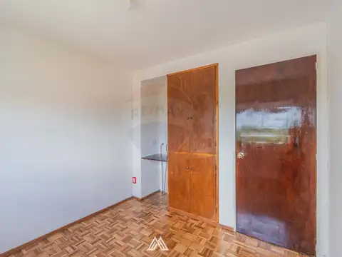 Venta La Blanqueada con Renta 3 dormitorios.