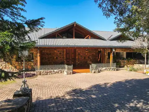 VENTA CASA VILLA DEL LAGO BAJADA AL LAGO LANCHERA