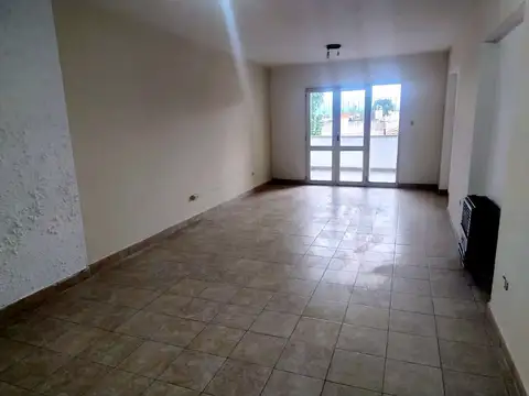Departamento en Alquiler de 3 dormitorios