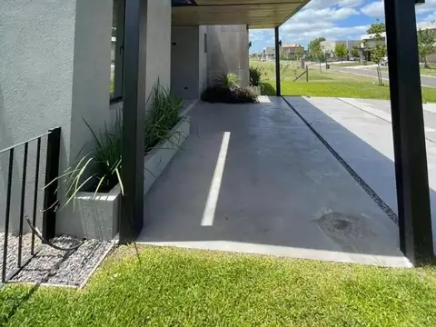 Venta casa en El Naudir