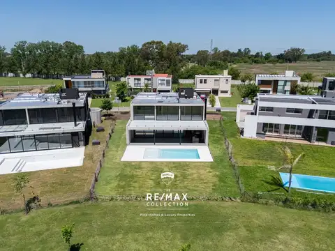 Casa 4 ambientes con 3 baños