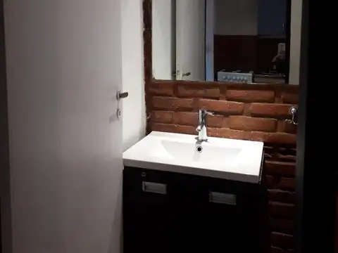 DEPARTAMENTO 2 AMB CON PATIO,  2 C/ EST. V. ADELINA