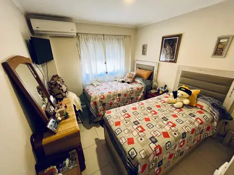 Departamento en Venta en Alto Alberdi, USD 93.000