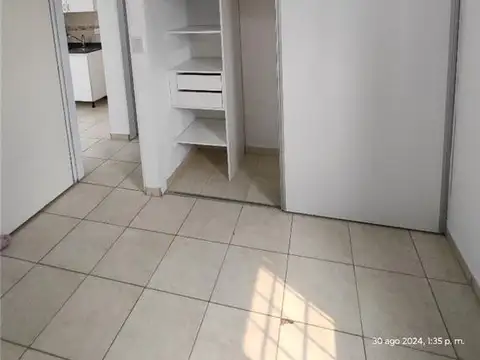 Departamento en Alquiler en Villa Centenario, $ 350.000