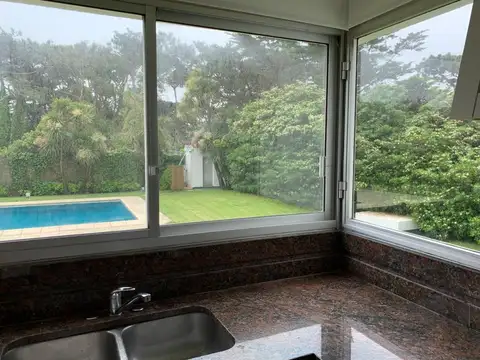 Departamento 7 ambientes con 3 baños