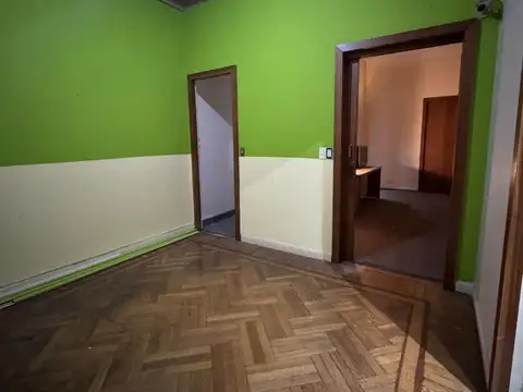 OFICINA EN VENTA  - PLANTA DIVIDIA - APTO PROFESIONAL