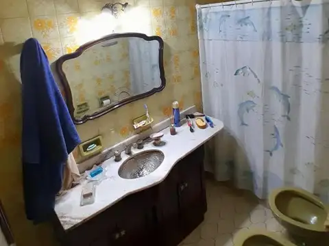 Chacabuco e/  General Juan Martín de Pueyrredón y Teodoro Pi