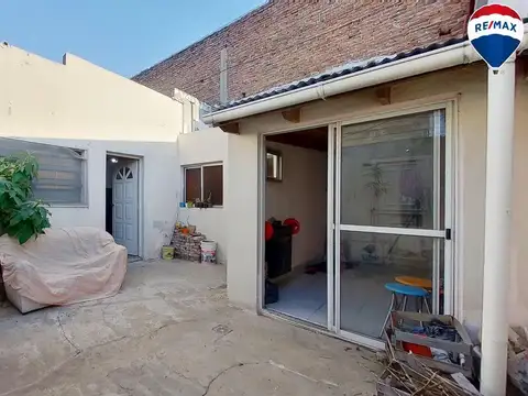 Depto Tipo Casa en Venta en Bernal Oeste, USD 57.000