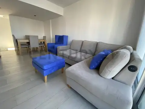 Venta hermoso departamento en edificio Royal Park