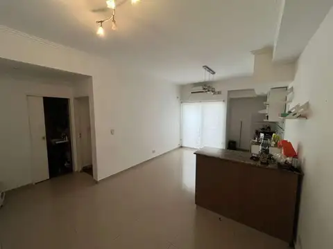 Depto Tipo Casa en Alquiler de 2 ambientes