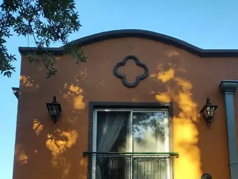 Casa en venta - 3 Dormitorios 3 Baños - Cochera - 700Mts2 - Tortuguitas, Malvinas Argentinas