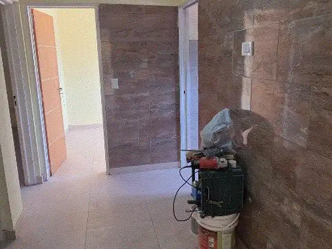 Departamento en Alquiler en Caseros, $ 600.000