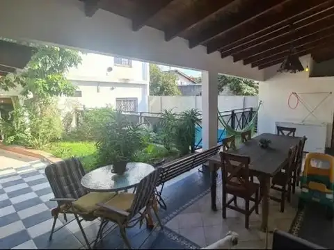 Depto Tipo Casa en Venta de 4 ambientes