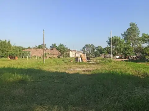 Vendo Terreno 4000 Mts.2 Altura Ruta 11Km.1000.5 Resistencia