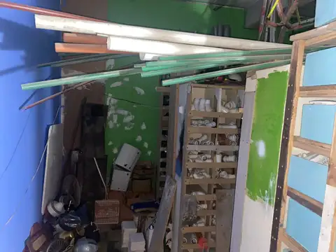 Local en Venta 60 años