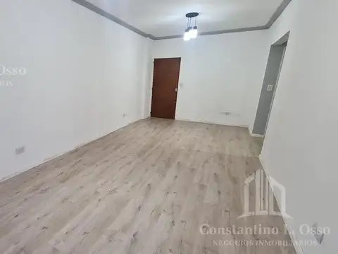 Hipolito Yrigoyen al 6100