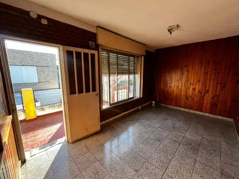 Depto Tipo Casa 3 ambientes con 1 baño