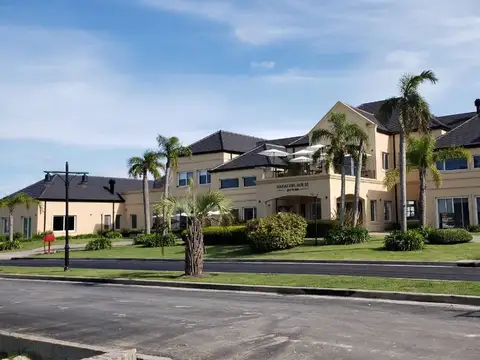 LOTE HARAS DEL SUR III CON FONDO LAGUNA Y GOLF