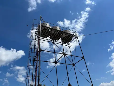 GRANJA DE PORCINA MARCOS PAZ PROV. BS. AS.