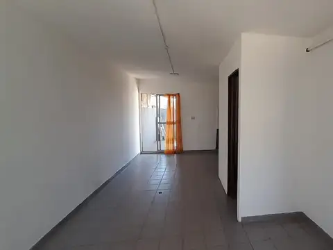 Departamento en Alquiler en Rafael Castillo, $ 420.000