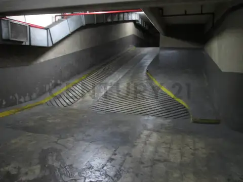 OPORTUNIDAD DE INVERSION  Cochera en venta en Recoleta, CON AMENITIES 