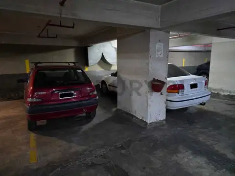 Av. Santa Fe 2300, Piso 0