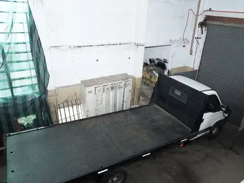 Galpon en Venta en Valentin Alsina, USD 115.000