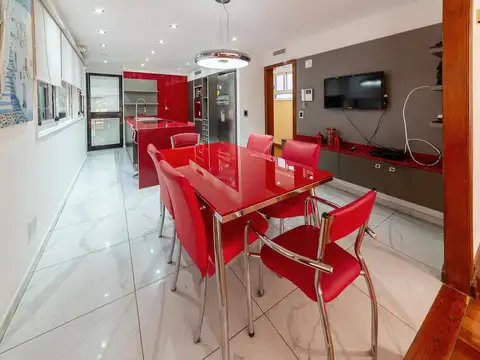 Departamento en Venta con 2 cocheras