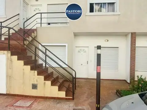 RESERVADO ITALIA 300, Piso PB