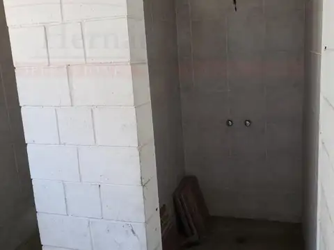 Galpon en Alquiler en Haedo, USD 19.200