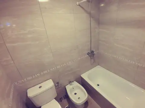 Departamento 3 ambientes con 1 baño
