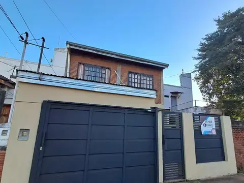 Av. Vivanco y Chacabuco